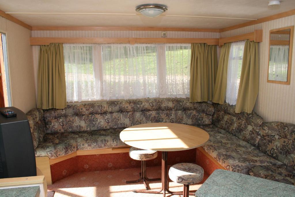 Auto-Camping Park Еленя-Гура Номер фото